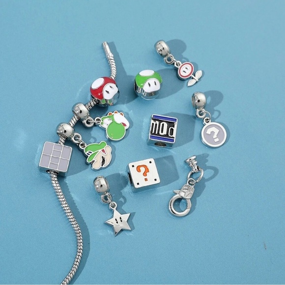 Silver Plated Super Mario Bros Nintendo Themed Charm Bracelet - Picture 5 of 6